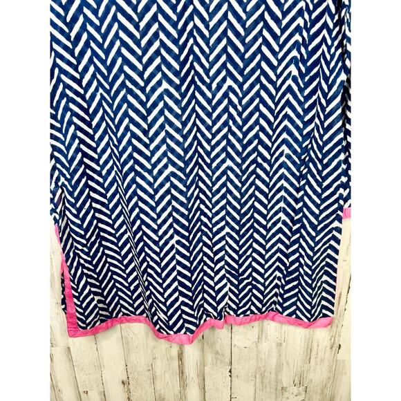 Oliphant Blue and White Tunic with Pink Accents - Picture 8 of 12